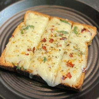 Garlic Bread with Cheese