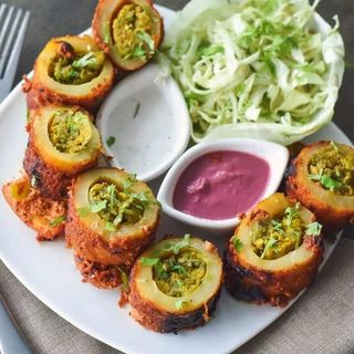 Aloo Nazakat
