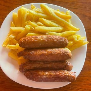 4 Sausages & R. chips