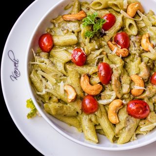 Chicken Penne Pesto