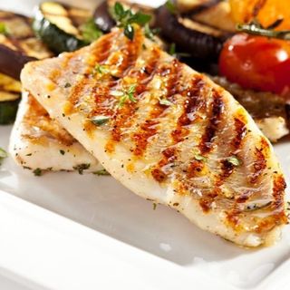 Grilled fish fillet