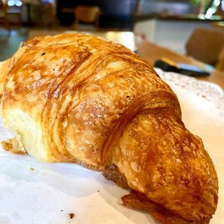Plain Croissant