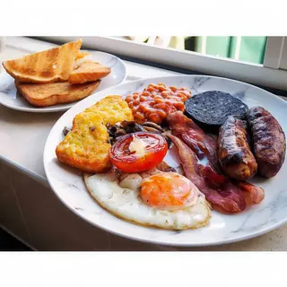 Classic English Breakfast