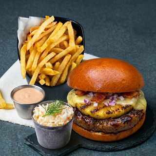 Bbq Hawaiian Burger