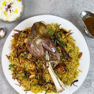 Mandi rice with meat