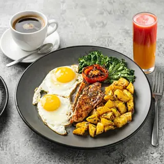 Chicken Breast & Egg Breakfast Combo