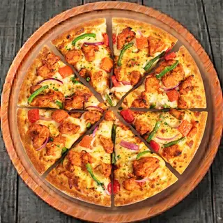 Spicy chicken tika pizza