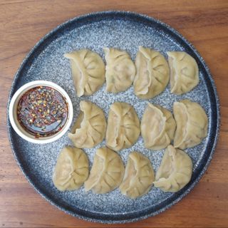 Dumplings (12 Pcs)