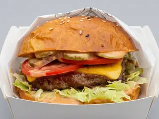 3 classic beef burgers+3 Fries+3sodas