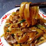 dry stir fried beef noodles