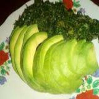 Collard Greens & Avocado Bowl