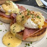 Eggs Benedict