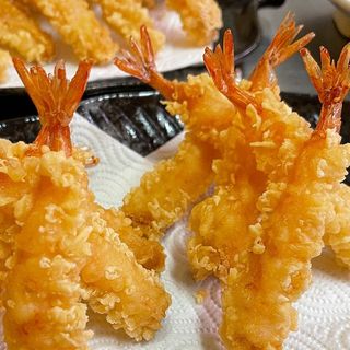CRUNCHY SHRIMP TEMPERA