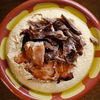 Hummus beef