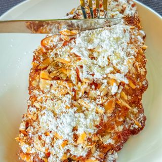 Almond Croissant