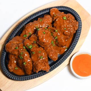BUFFALO CHICKEN WINGS
