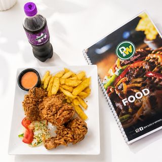 3 PCs Crispy Chicken with Chips+Soda