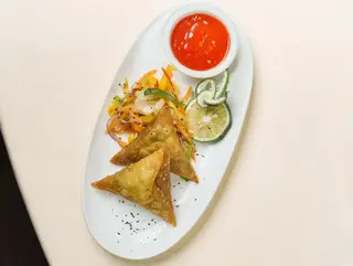 Beef Samosa Pair