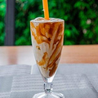 Caramel Milkshake 