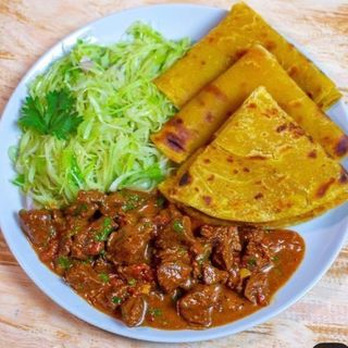 Chapati and beef 