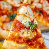 Classic Margherita Pizza