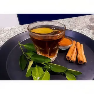 Cinnamon Garlic Dawa Tea