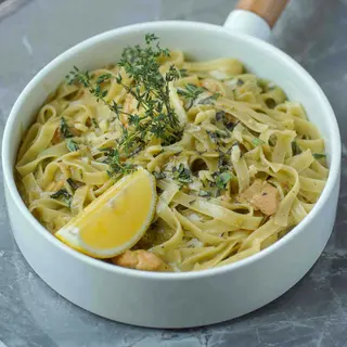 Salmon Pasta