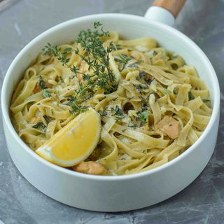 Salmon Pasta