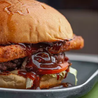 Mozzarella Beef Burger