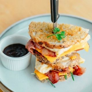 Breakfast Sandwich