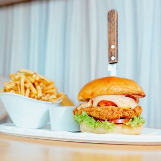 Crispy Cornflake Chicken Burger