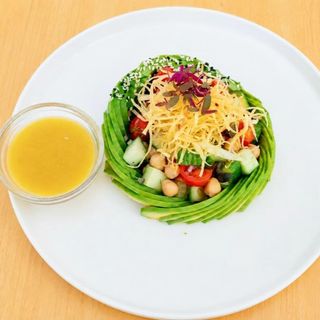 Mediterranean Chickpea Toss