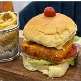 Crispy Paneer Burger