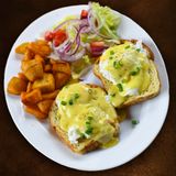 Eggs Benedict