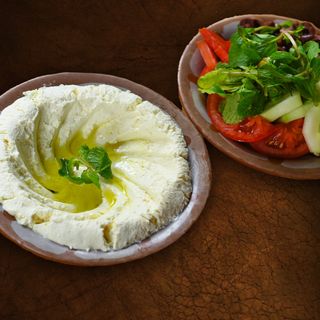 Plain labneh