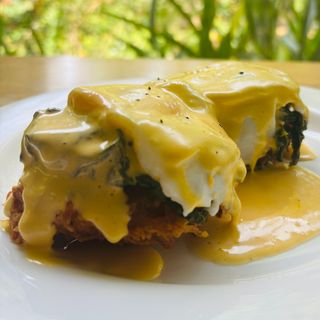 Eggs Benedict