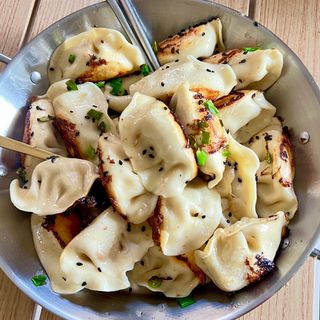 Dumplings (15 Pieces)