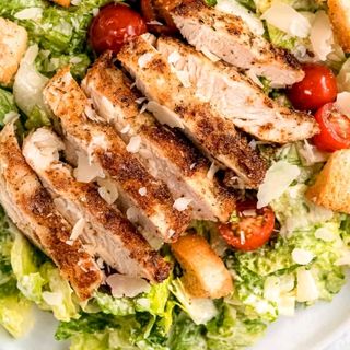 Grilled chicken salad