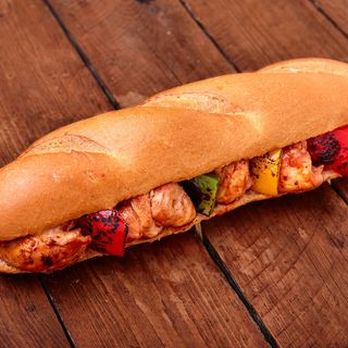 Shish tawouk sandwich