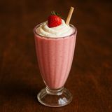 Strawberry Milkshake 16 oz