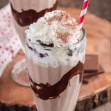 Vanilla Choco Flakes Milkshake
