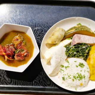 traditional food, meat sauce