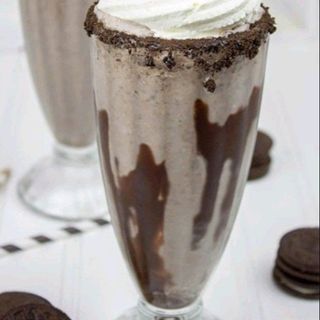 Oreo Milkshake
