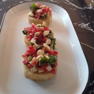 Bruschetta (3 pcs)