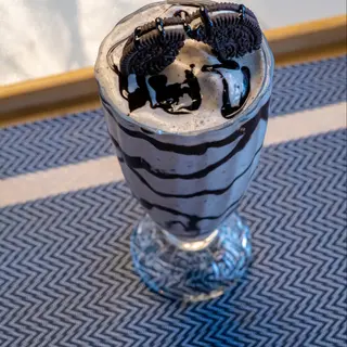 Famous Shakes