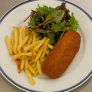 Le Cordon Bleu with Fries
