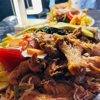 Lusaniya for 5 people