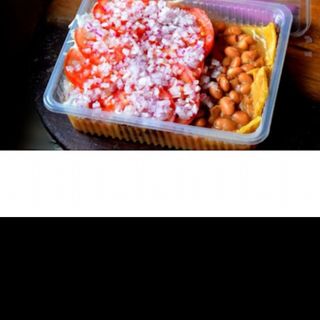 Rolex Kikomando + Fresh Juice + Banana’s a side