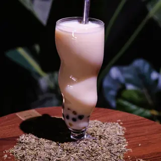 Misty Rain Longjing Milk Tea