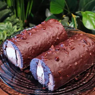 Chocolate Crispy Roll